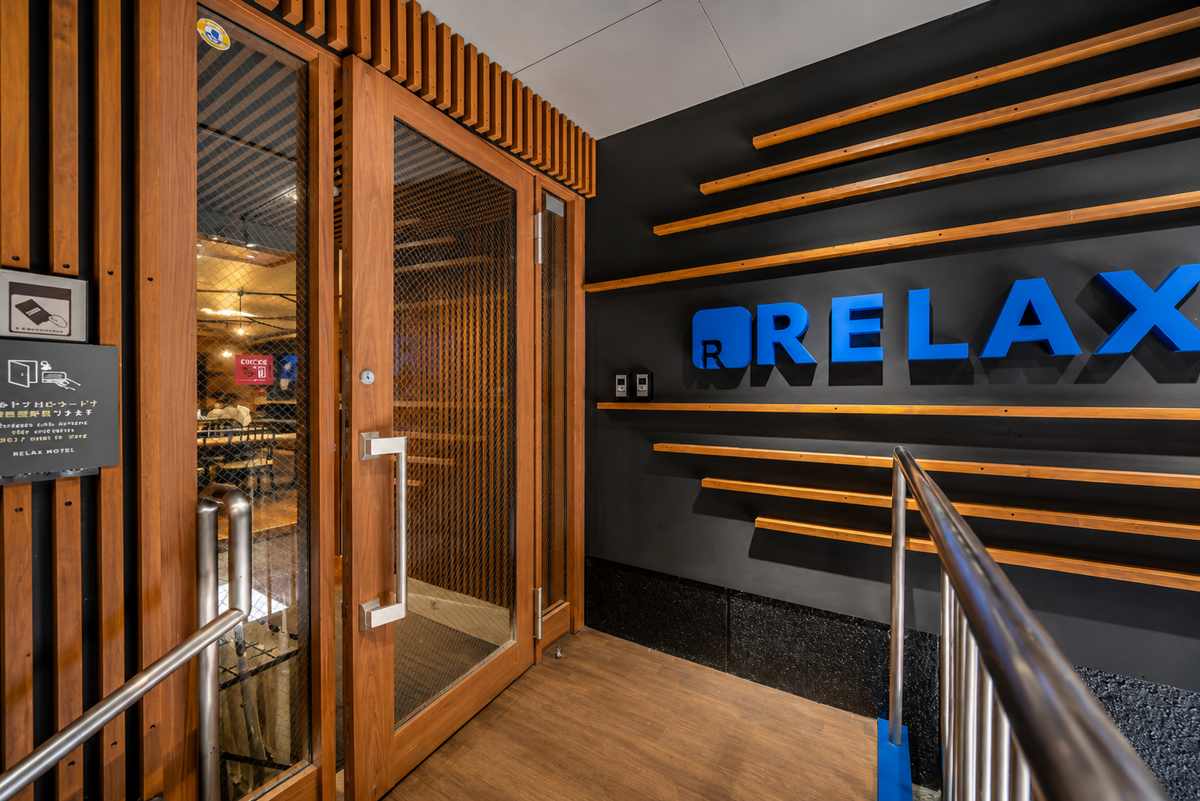 Entrance of Relax Hotel Takayama Station